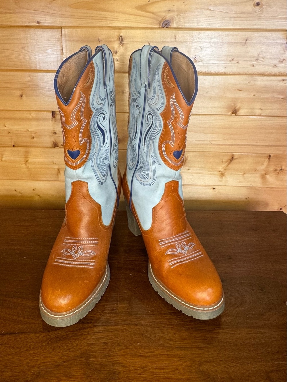 Roper Retro Rockstar Western Cowboy Boots in Brown and Blue -woman’s